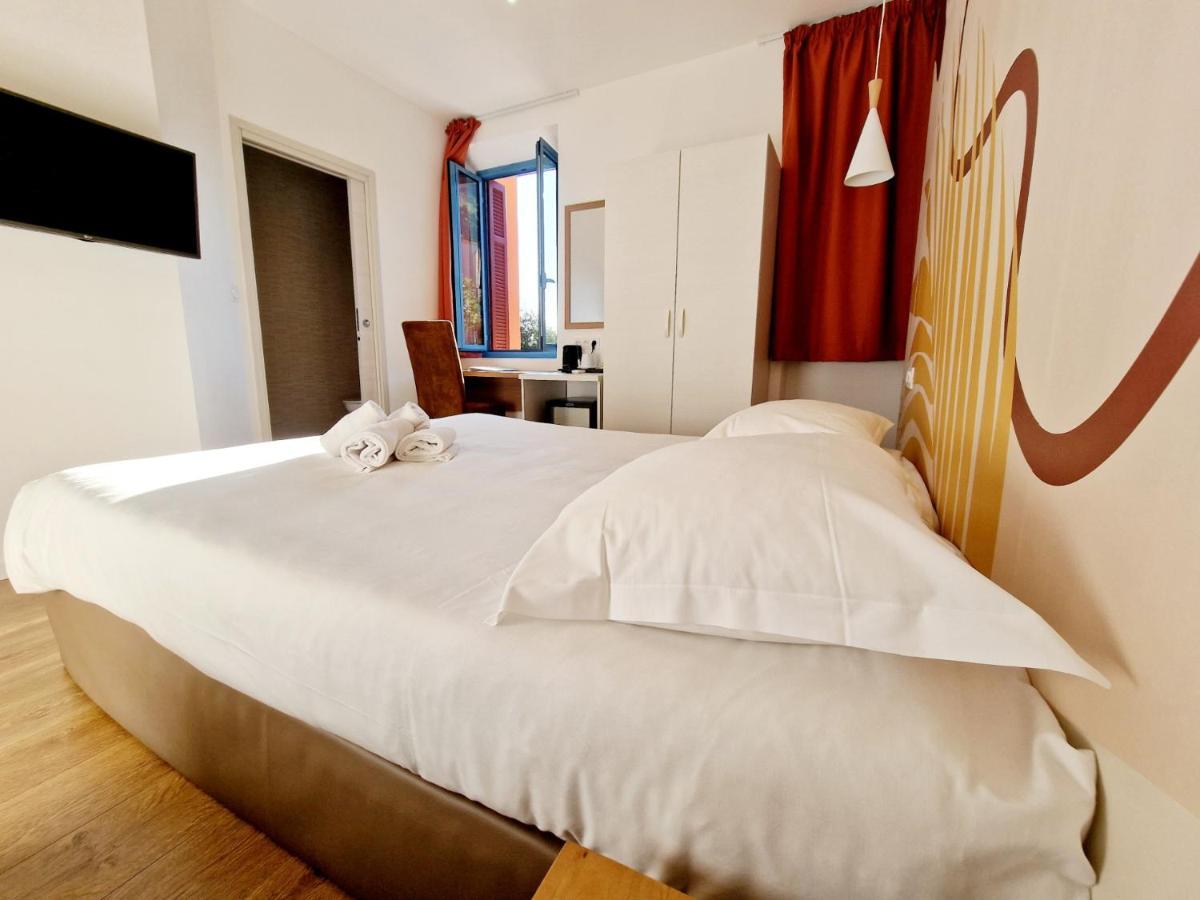 Bella Vista 3* Porto (Corsica)