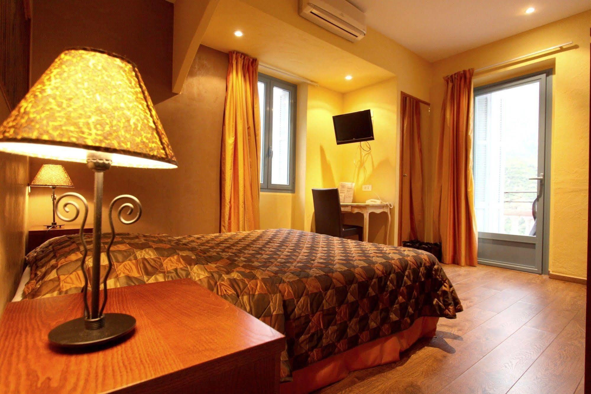 Hotel Bella Vista Porto (Corsica)